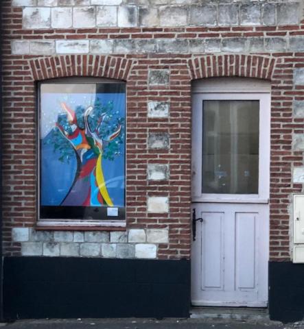 Tableau à la Fenêtre lors de l'exposisiton temporaire de mars "Fenêtres Voisines" à Neuville sous Montreuil 