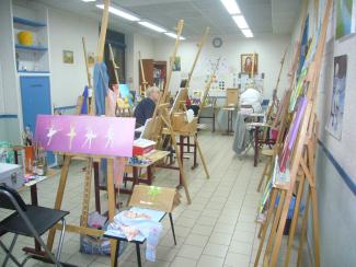 photo d'une partie de l'atelier peinture