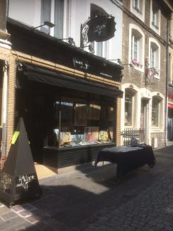 Façade de l'Atelier rue de Lille en ville fortifiée à Boulogne sur mer